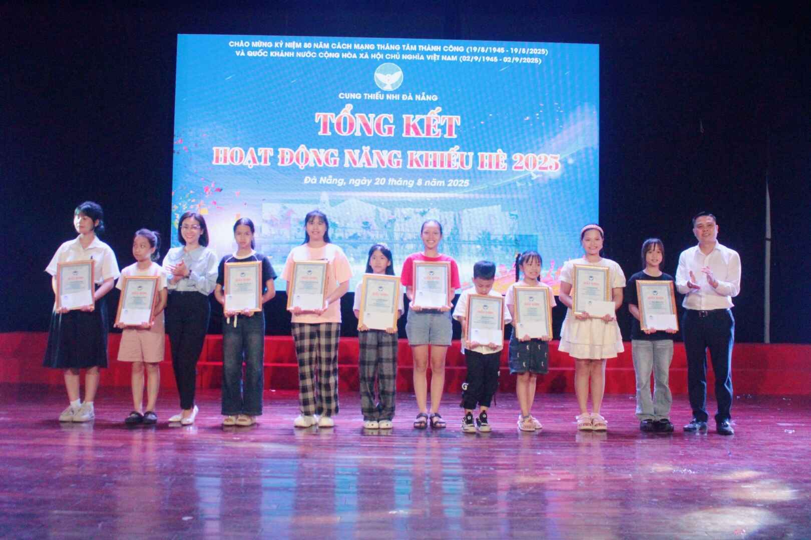 Chương trình Tổng kết Khen thưởng hoạt động năng khiếu hè năm 2025